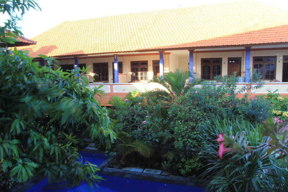Cempaka 3 Losmen Kuta Lombok Exterior foto
